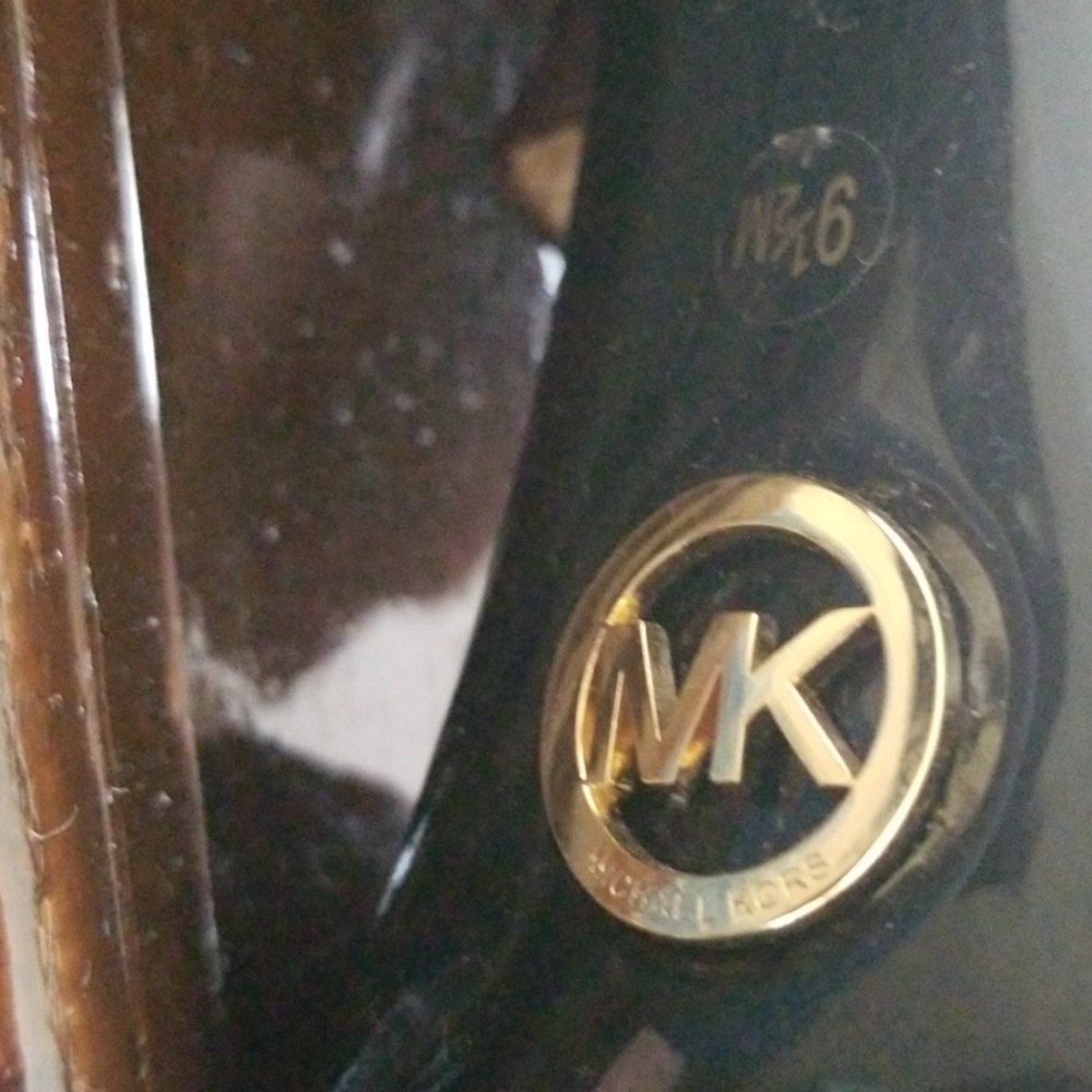 MK shoes